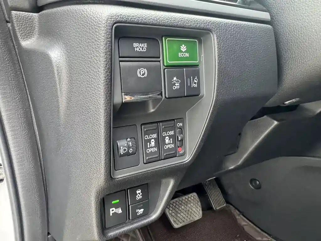 Honda Odyssey — миниатюра 5
