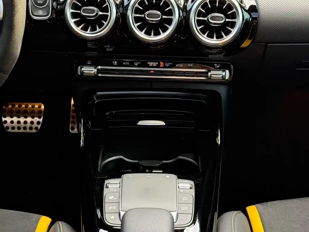 Mercedes-Benz A-Class AMG (Import) — миниатюра 7