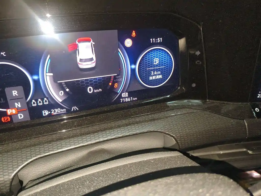 Volkswagen Golf GTI — миниатюра 13