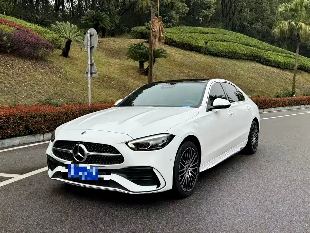 Mercedes-Benz C-Class 2023