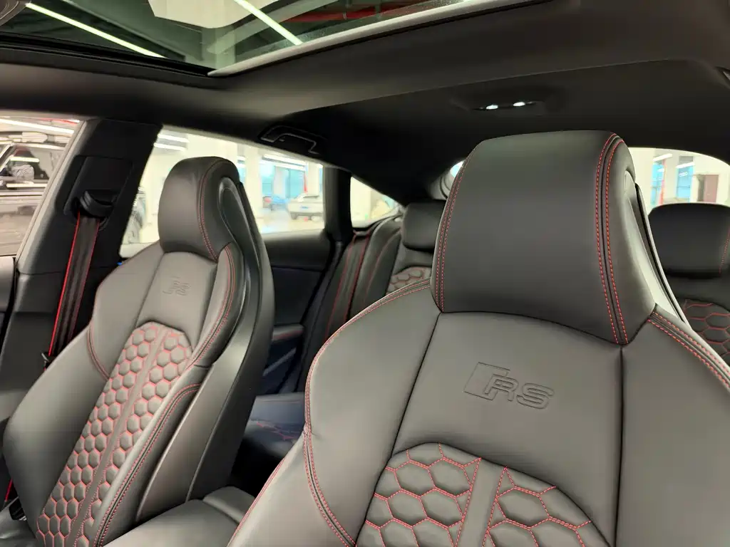 Audi RS 5 — миниатюра 12