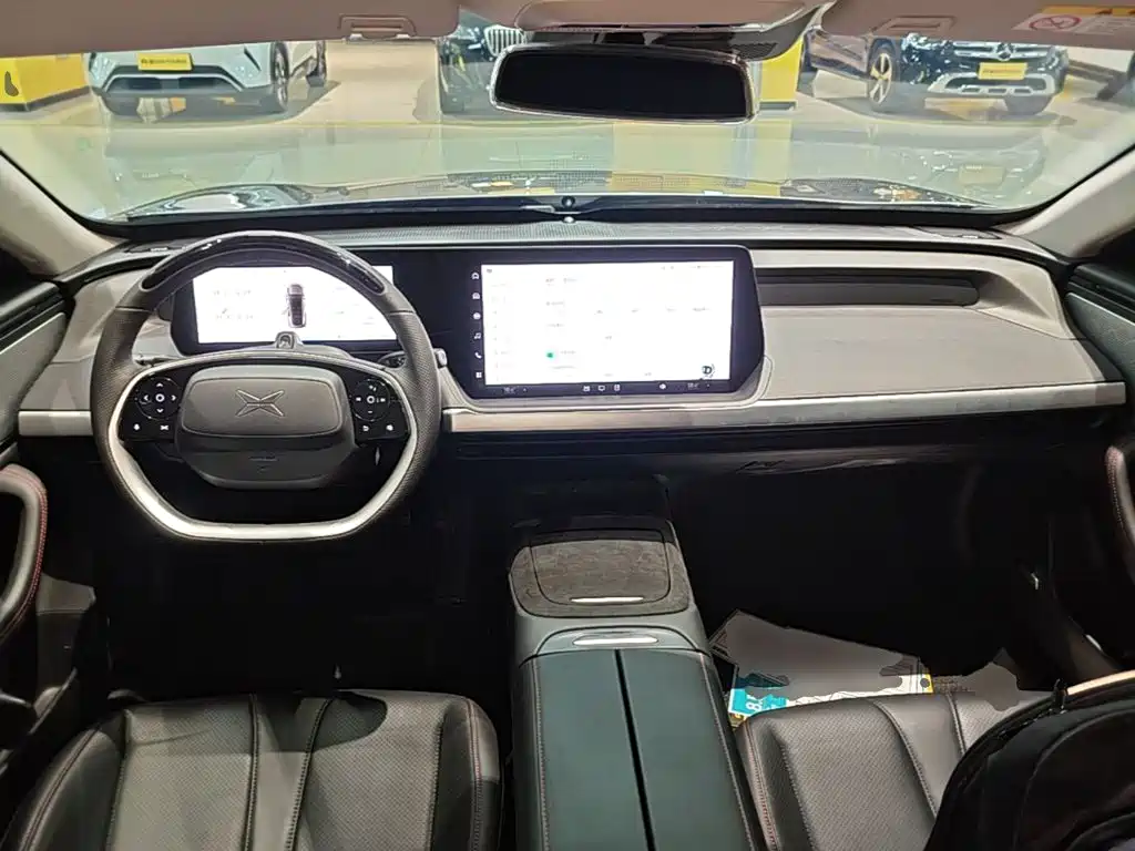 XPeng P7 — миниатюра 10