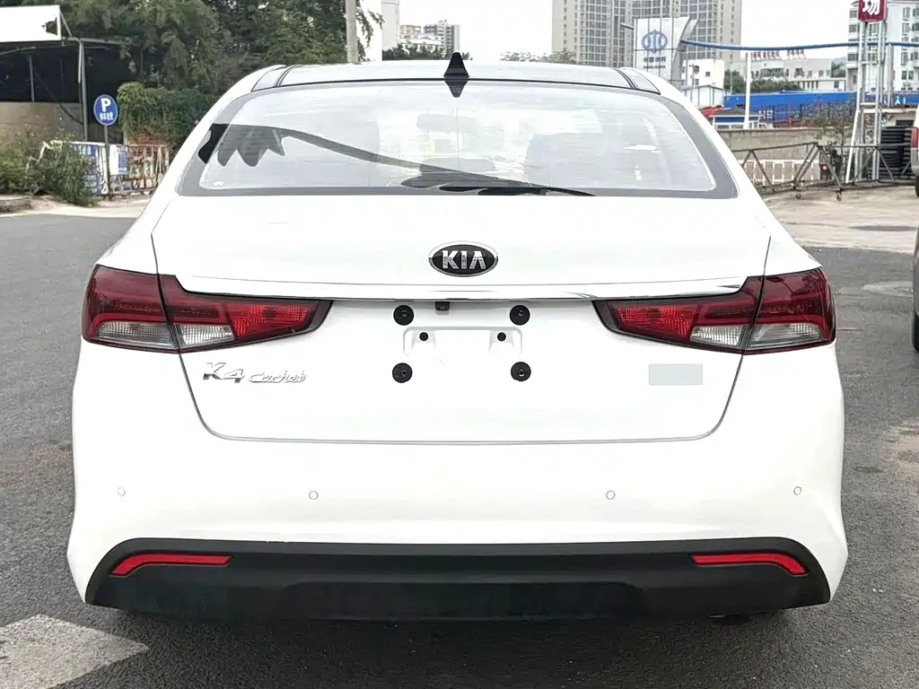 Kia K4 — миниатюра 8