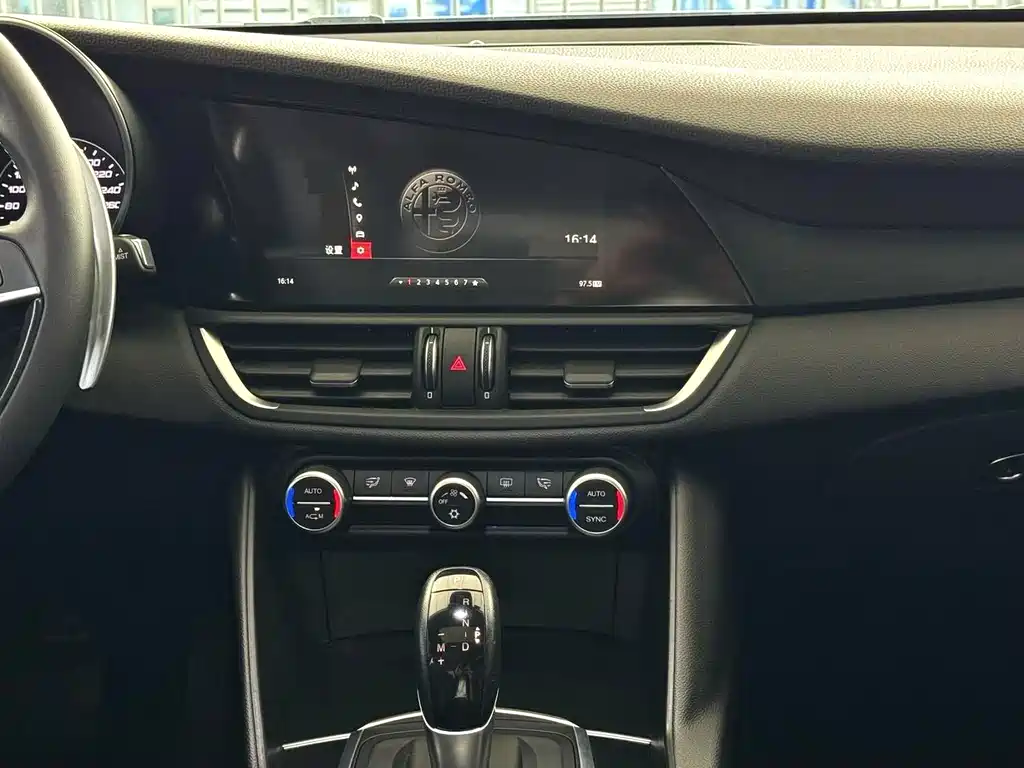 Alfa Romeo Giulia — миниатюра 6