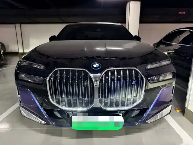 BMW I7 2023
