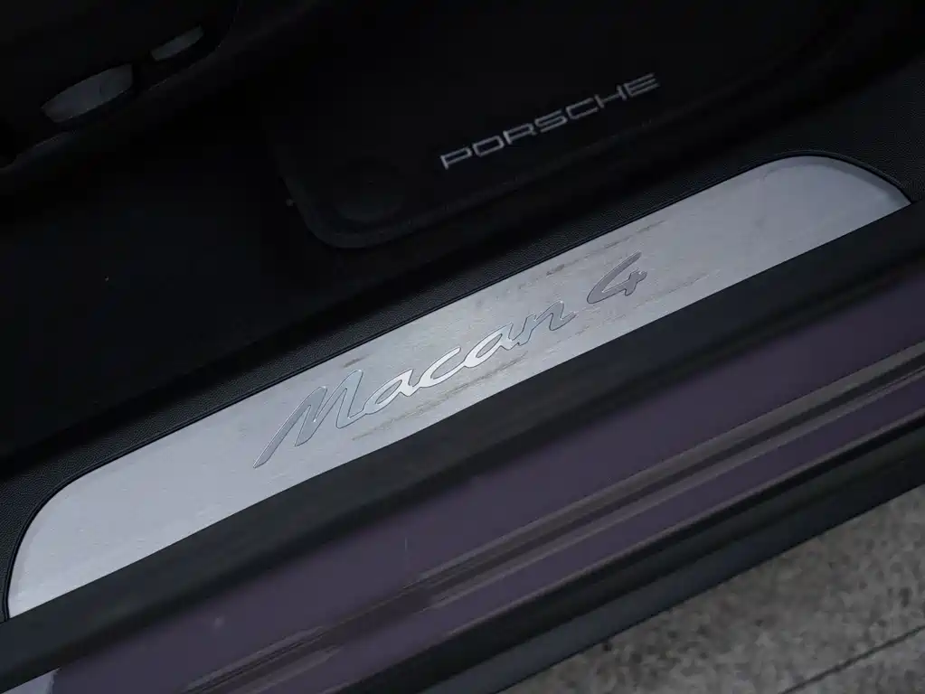 PORSCHE MACAN NEW ENERGY
