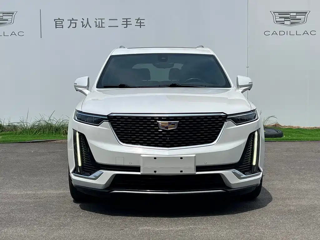 Cadillac XT6 2020 28T мест Luxury