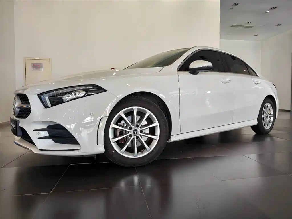 Mercedes-Benz A-Class 2022