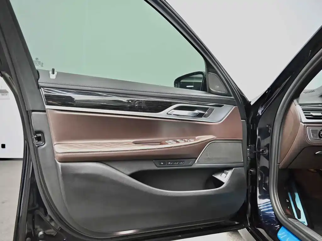 BMW 7 Series — фотографии объявления, Фото 21