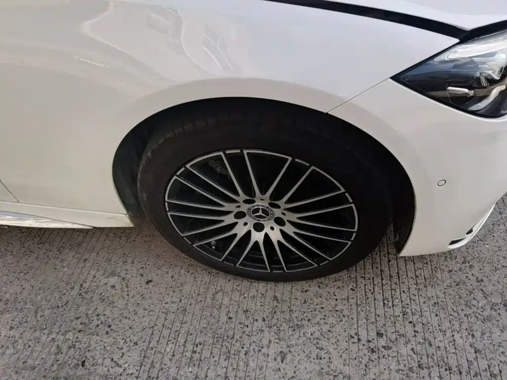 Mercedes-Benz C-Class — миниатюра 12