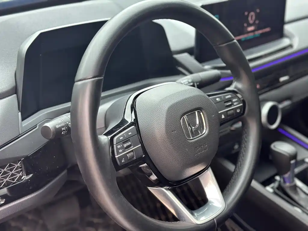 Honda Accord — миниатюра 17