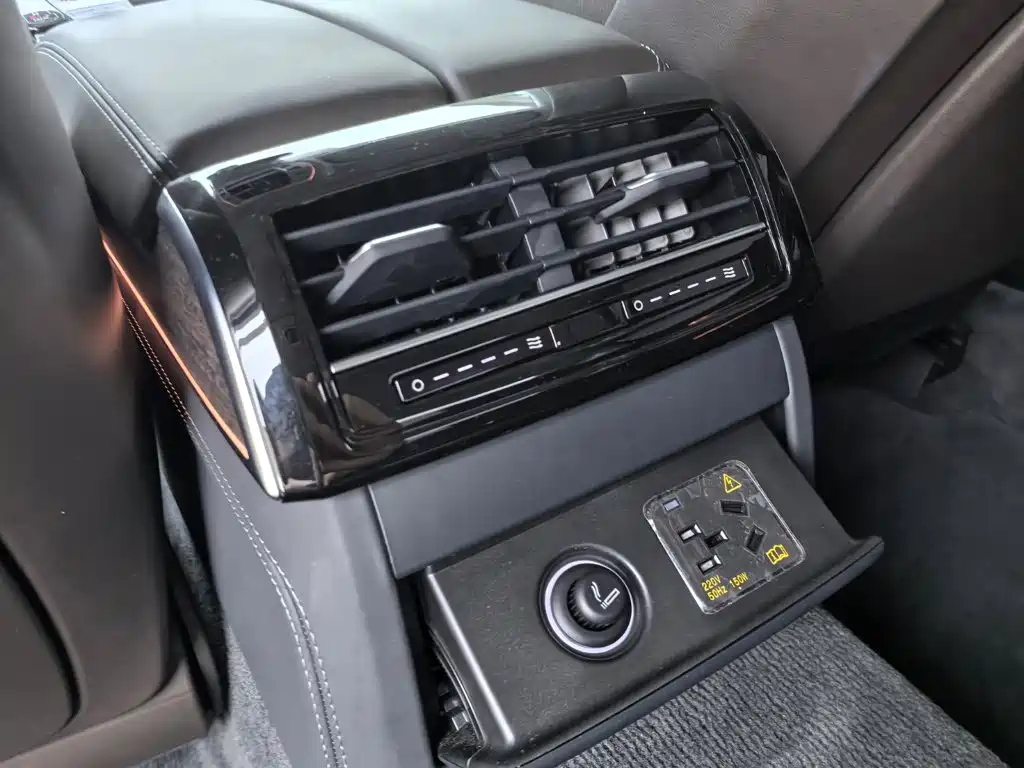 Audi A8 — миниатюра 31