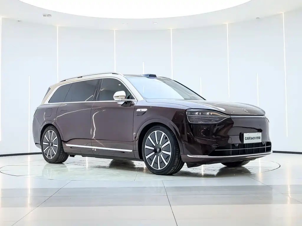 AITO ASK THE WORLD M9