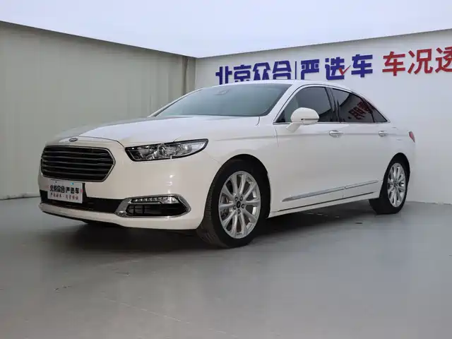 FORD TAURUS 2017