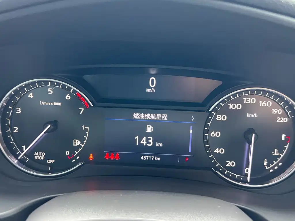 Cadillac XT4 — миниатюра 8