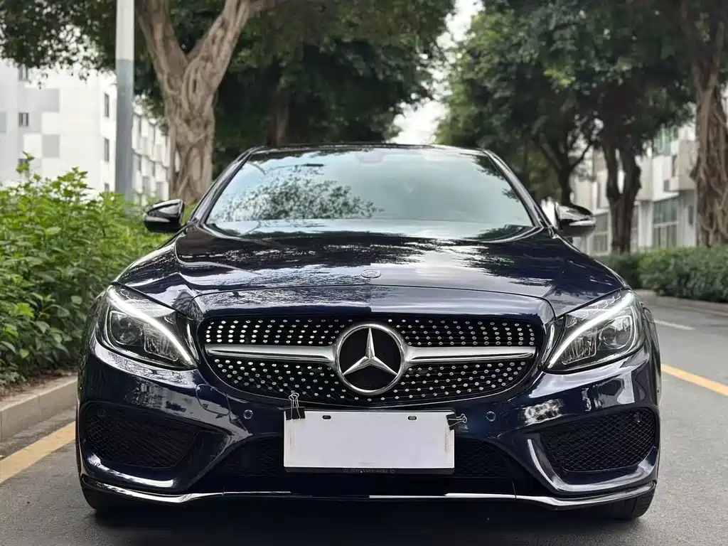 Mercedes-Benz C-Class — миниатюра 2