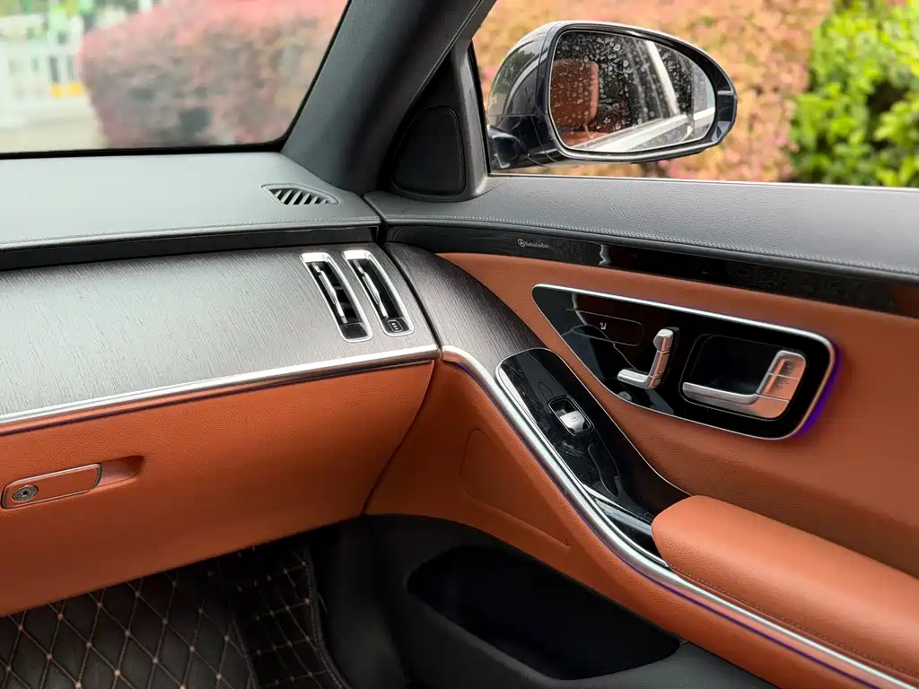 Mercedes-Benz S-Class — миниатюра 16
