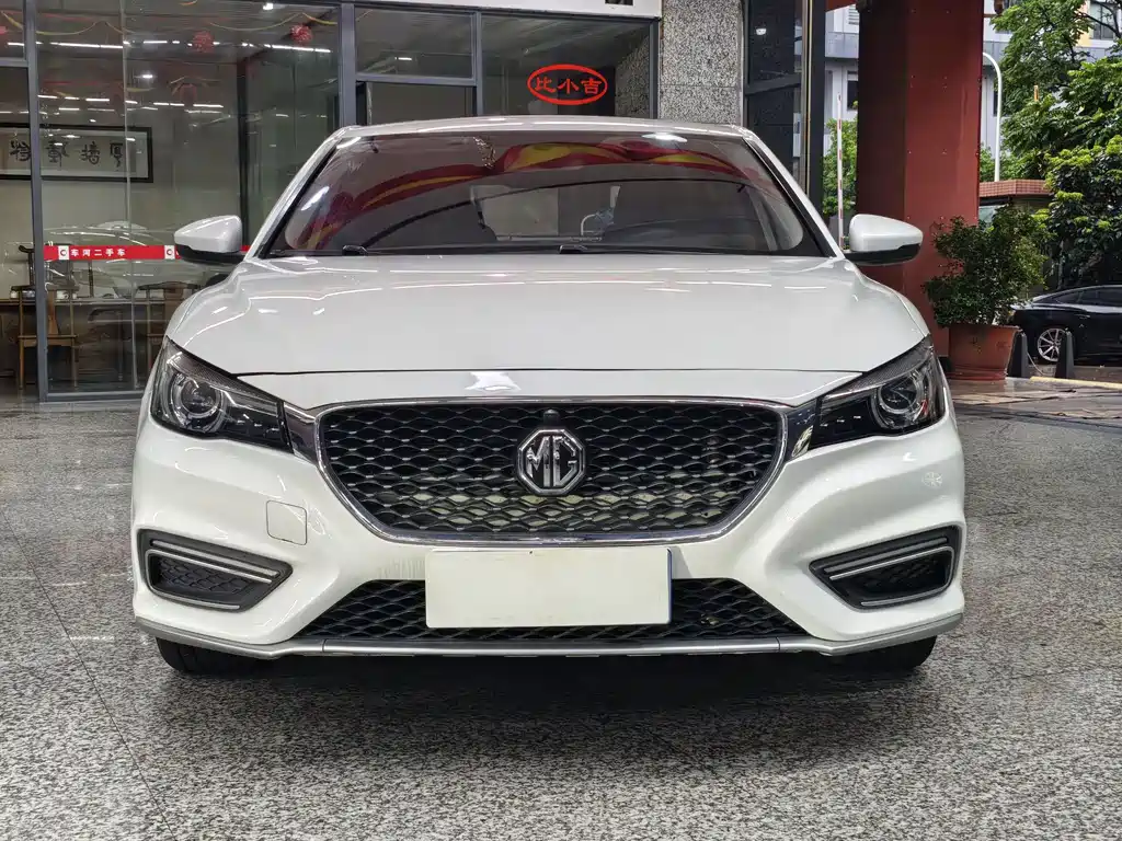 MG 6 2019 20T AT Trophy