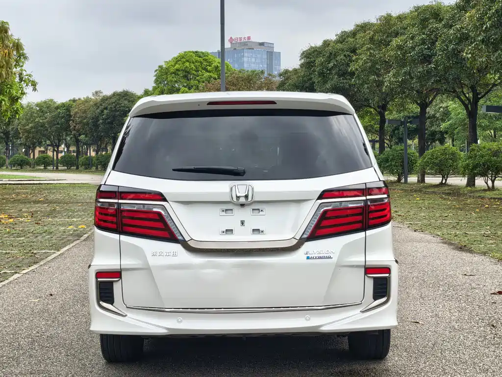 Honda Elysion 2019 2.0L Luxury
