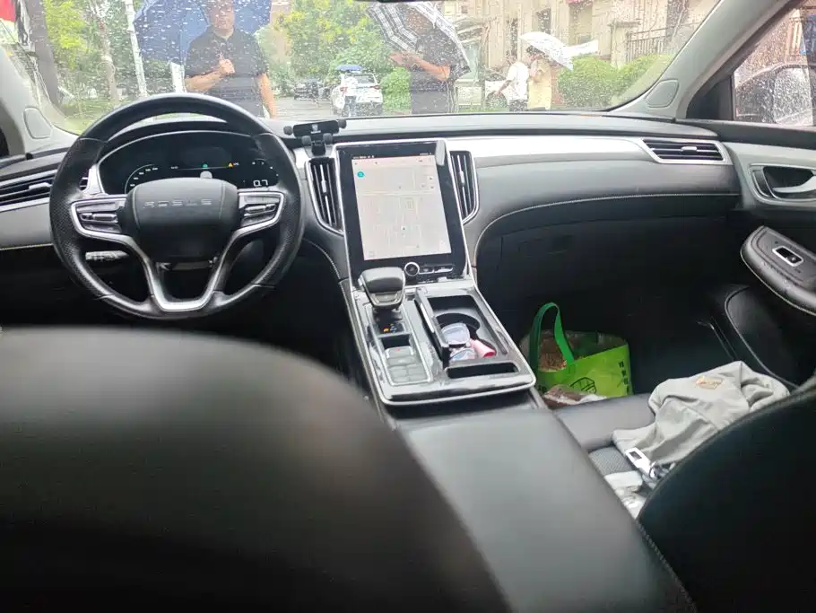 Roewe i6 MAX — миниатюра 12