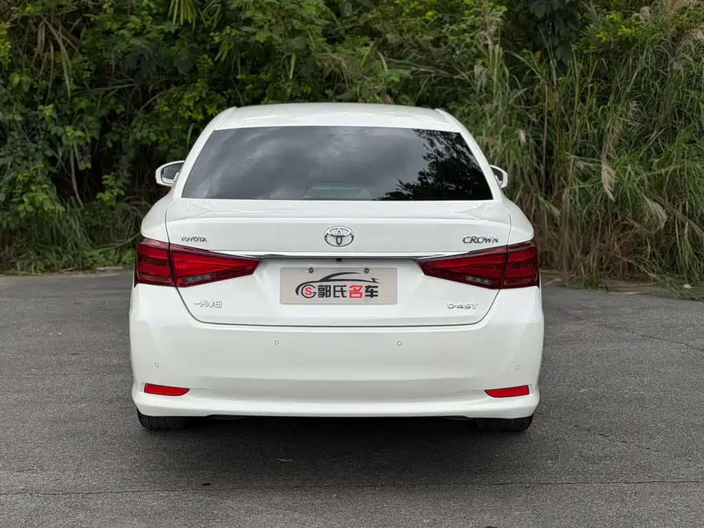 Toyota Crown 2.0T Fashion Edition, фото 5