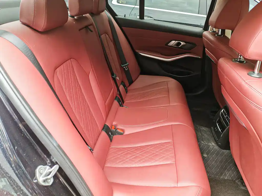 BMW 3 Series — миниатюра 9