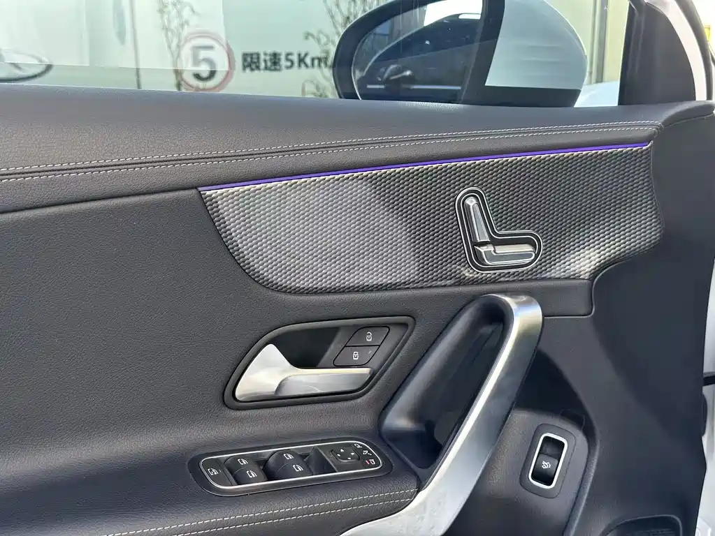Mercedes-Benz A-Class 2022 — фото 19