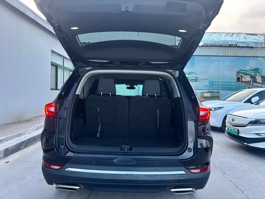 Buick Enclave — миниатюра 13