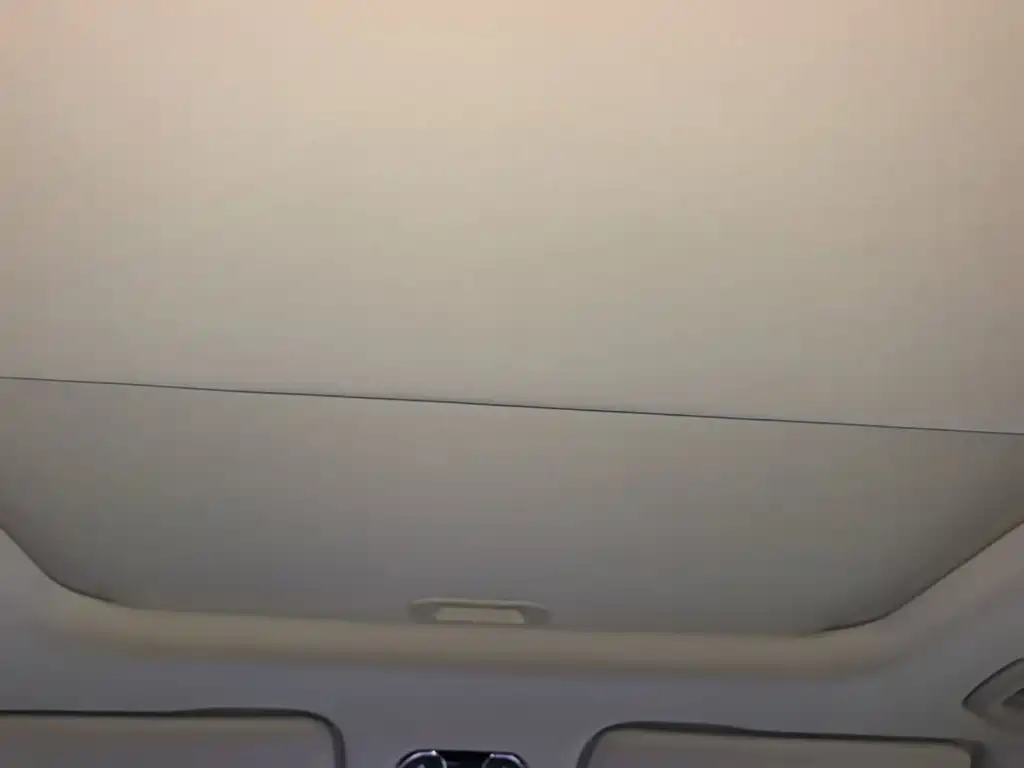 GAC Motor Trumpchi E8 PHEV — миниатюра 18