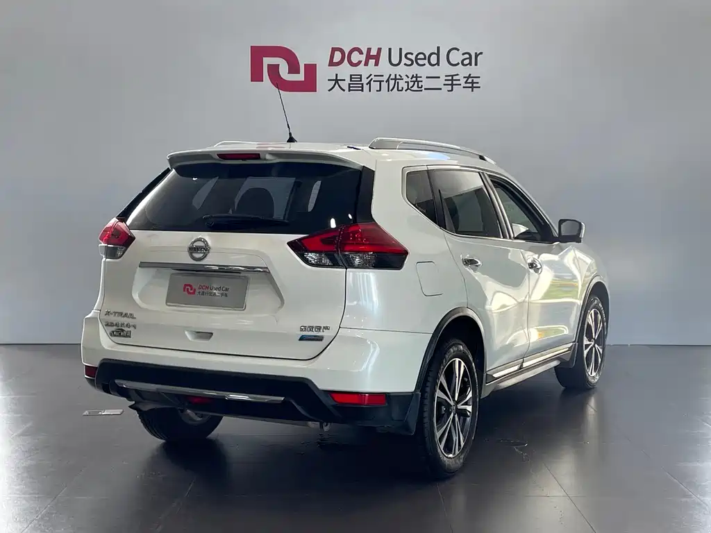 Nissan X-Trail 2017 2.5L CVT Luxury 4WD