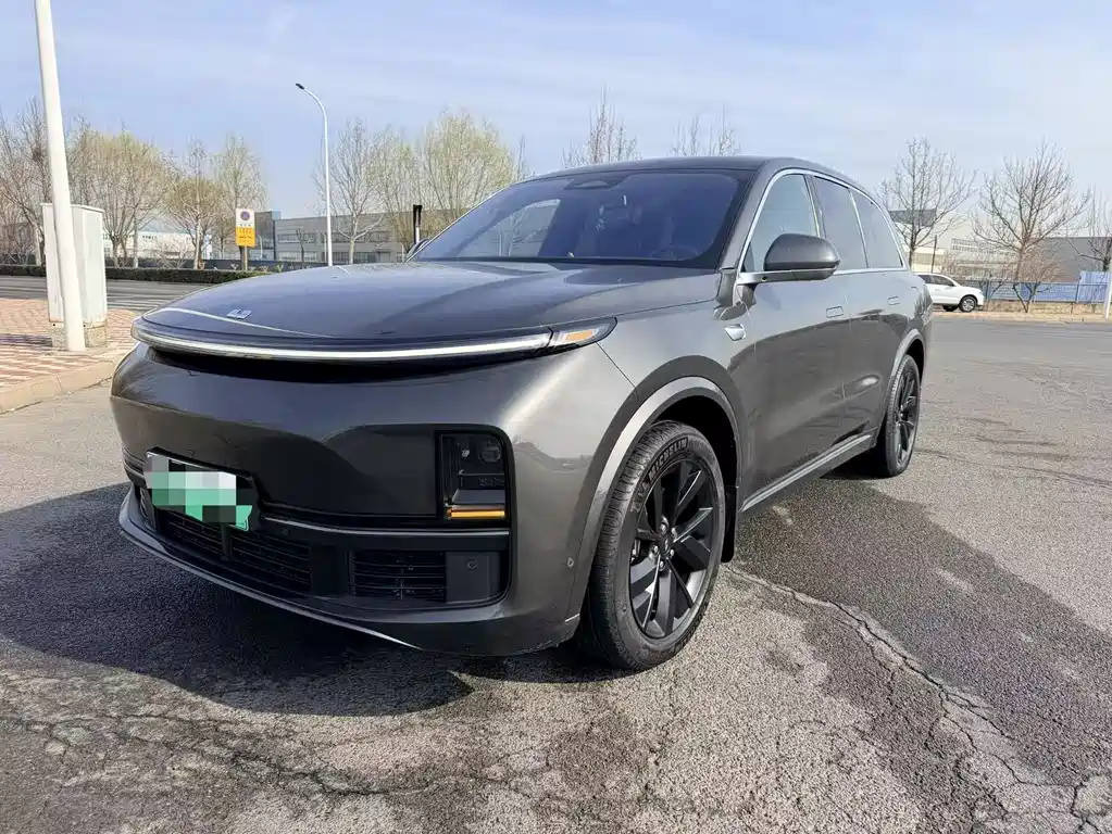Li Auto Li L8 2023