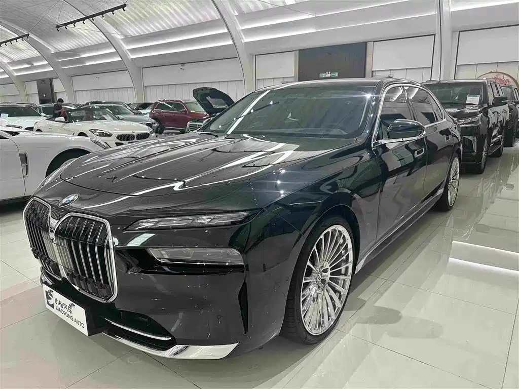 宝马7系 2026款 740Li 领先型 豪华套装 2026