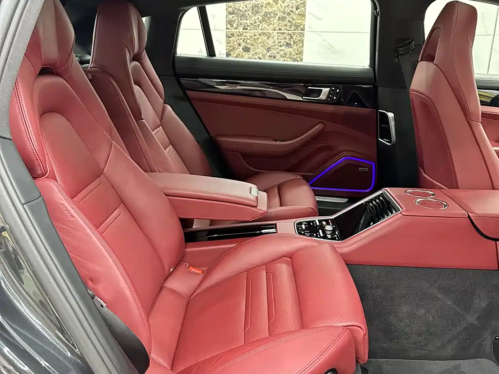 Porsche Panamera — миниатюра 13