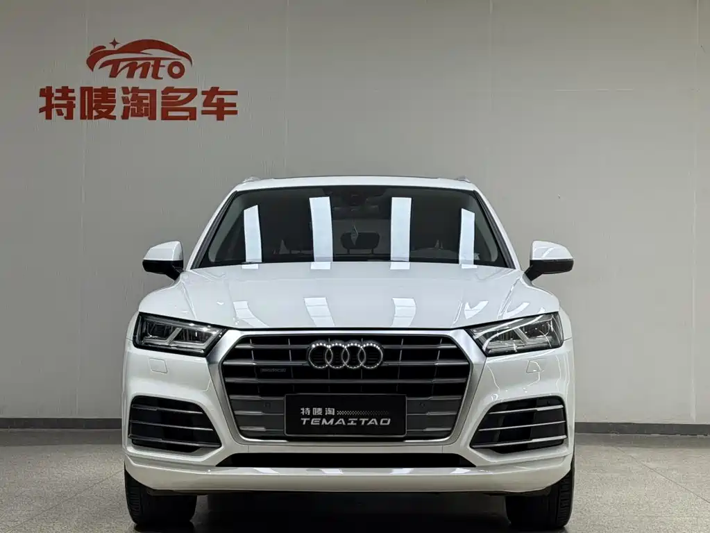 AUDI  Q5L