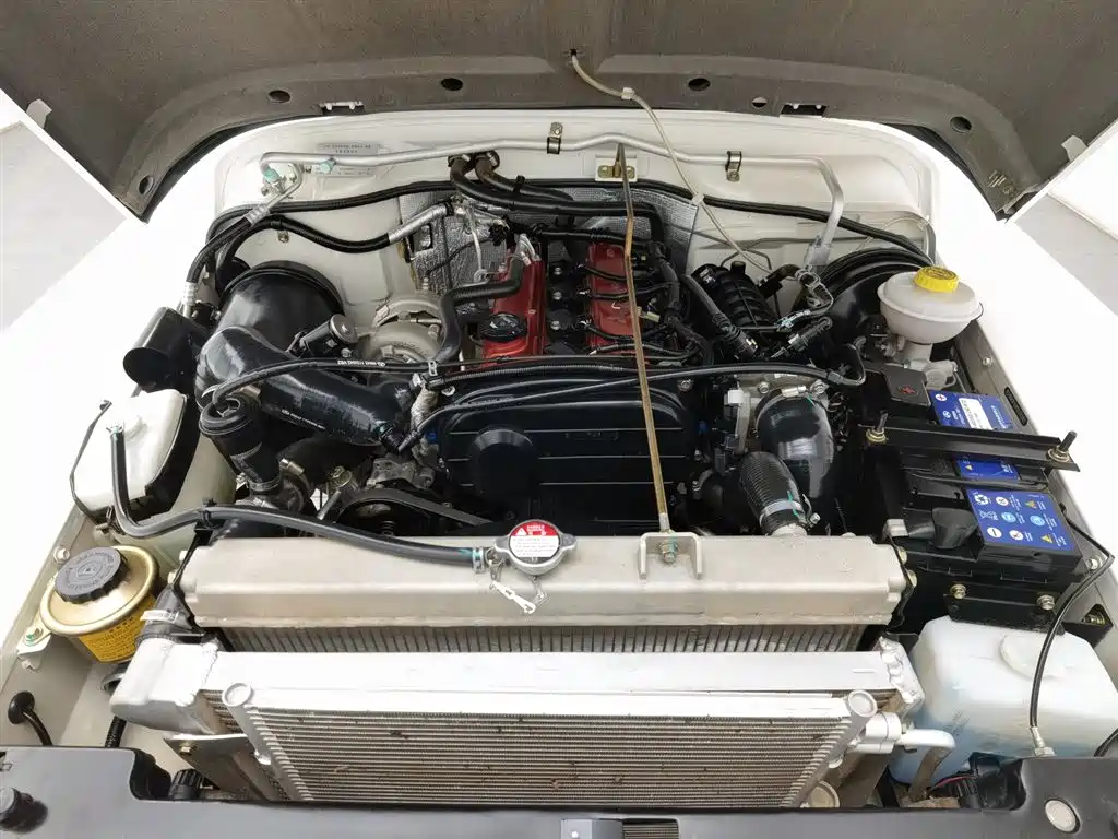 BAIC 212 2023 2.4T MT