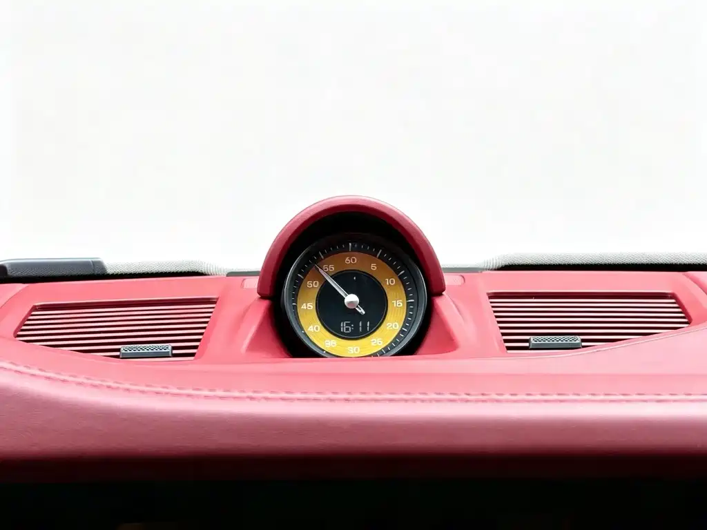 Porsche 911 2021 — фото 10
