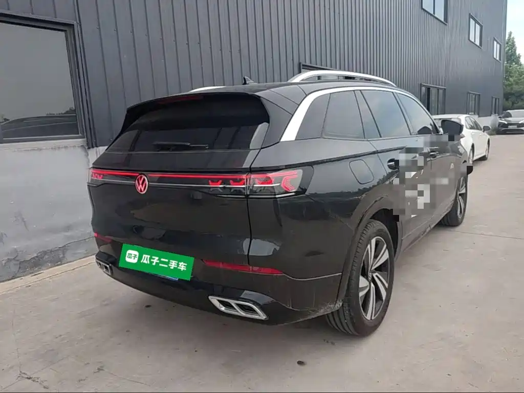Volkswagen Tavendor 2023 380TSI R-Line