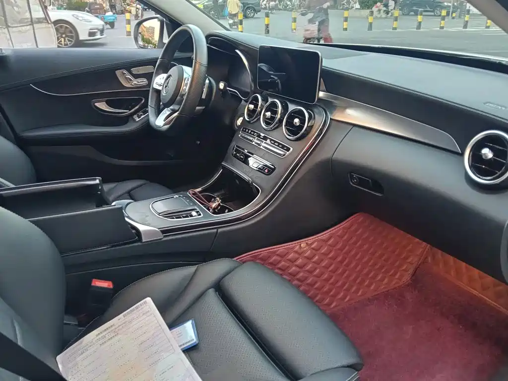 Mercedes-Benz C-Class — миниатюра 8
