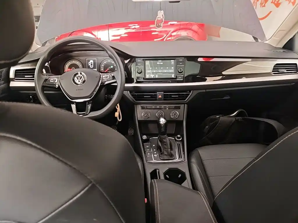 Volkswagen Lavida — миниатюра 10