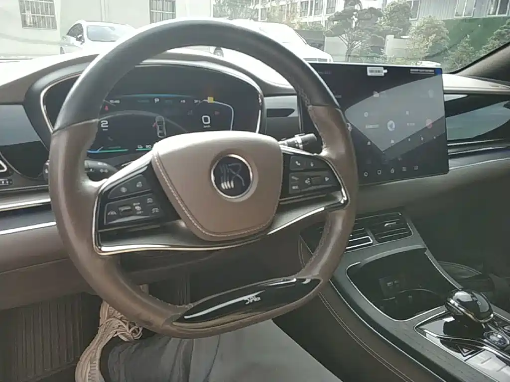 BYD Han — миниатюра 10