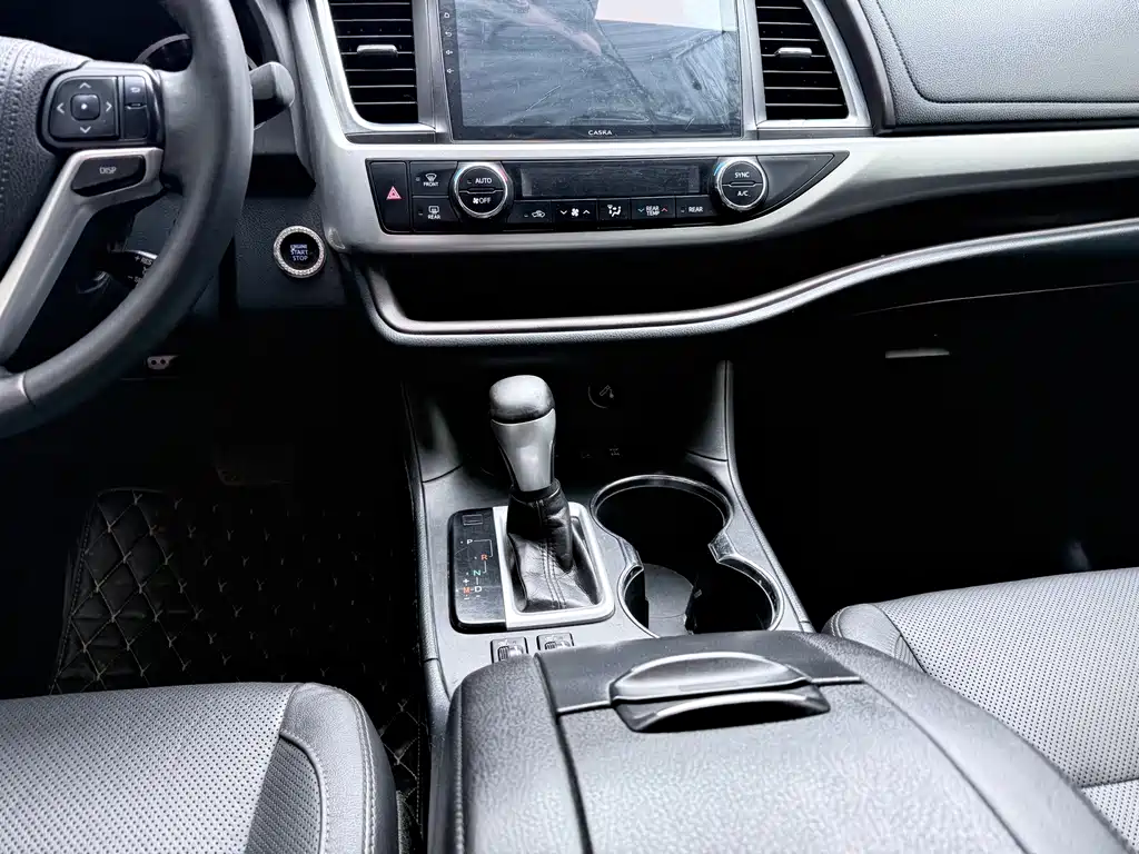 Toyota Highlander — миниатюра 16