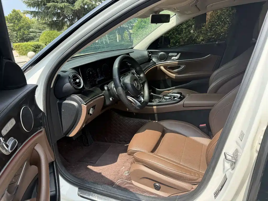 Mercedes-Benz E-Class E 2017 E 200 L 4MATIC