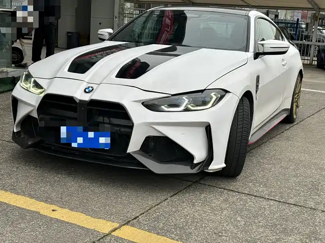 BMW M4