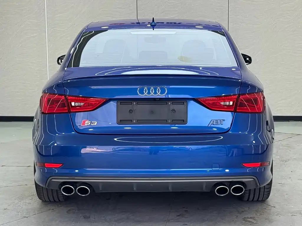 AUDI S3