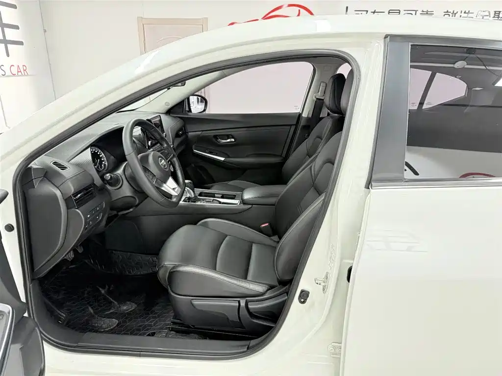 Nissan Sylphy 2020 1.6L XL CVT Enjoy