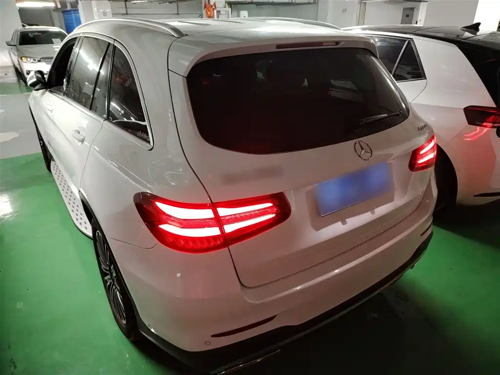 Mercedes-Benz GLC 2018 GLC 260 4MATIC