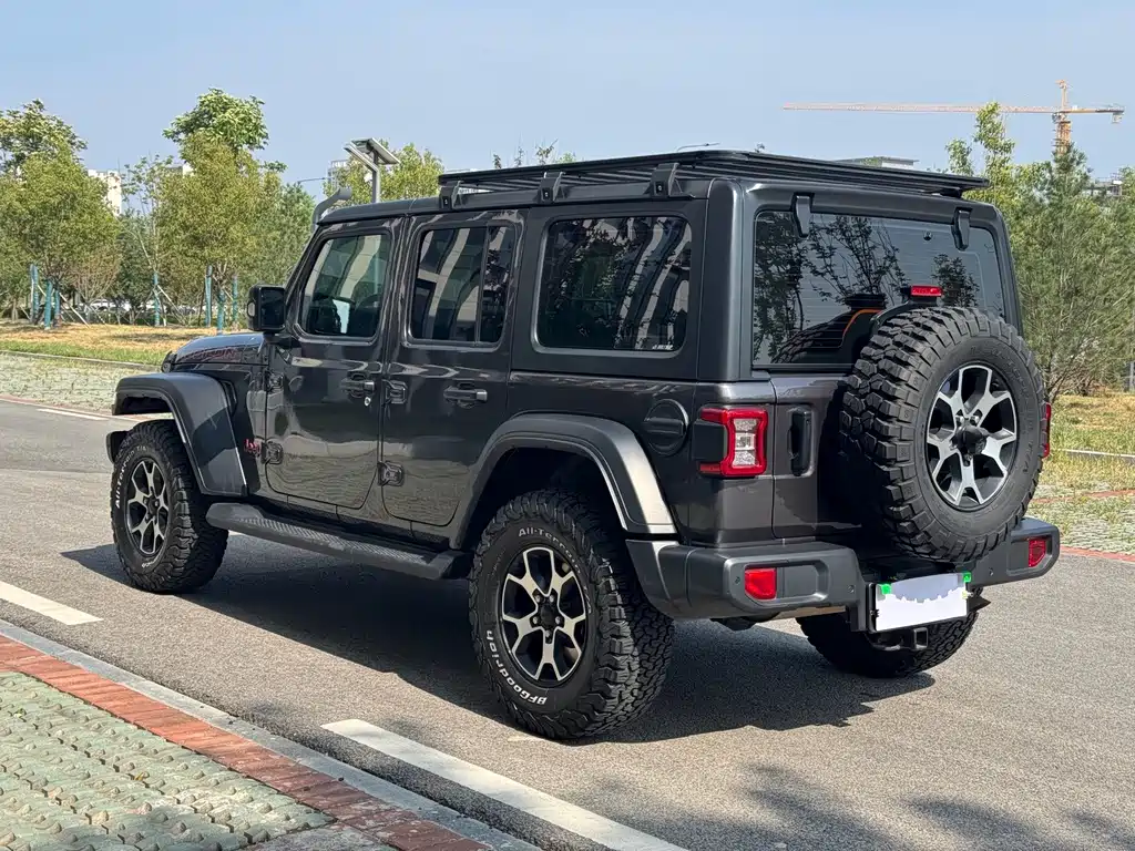 Jeep Wrangler — миниатюра 4