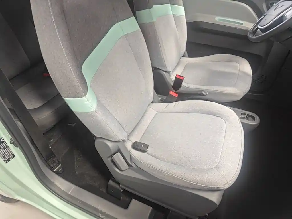 Wuling MINIEV — миниатюра 25