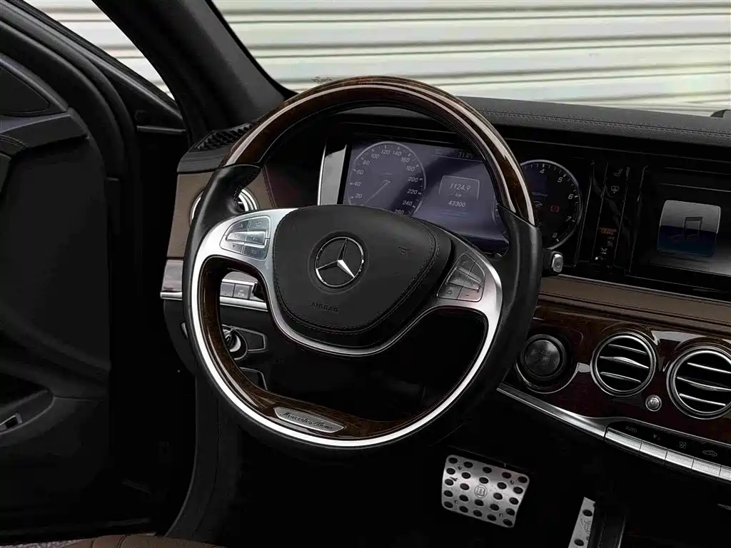 Brabus S-Class — миниатюра 7