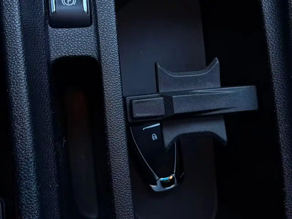 Chevrolet Volando — миниатюра 20